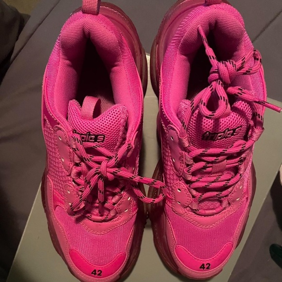 Balenciaga Triple S sneakers/shoes